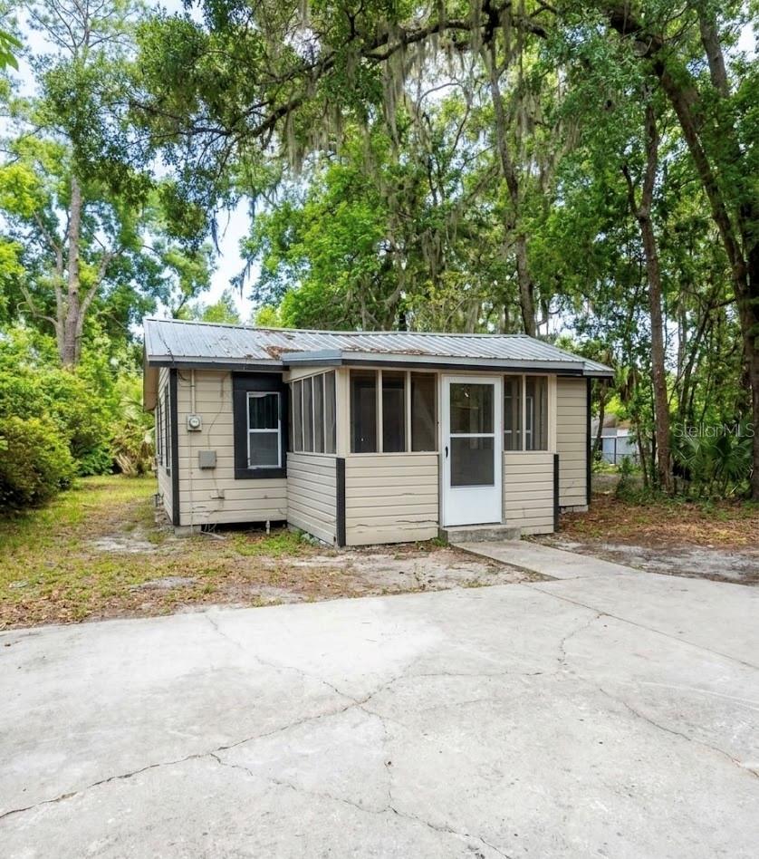 407 19th Drive, FL