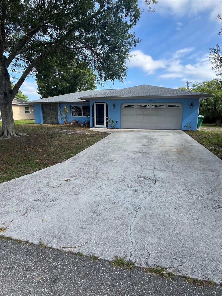 23076 August Avenue, FL