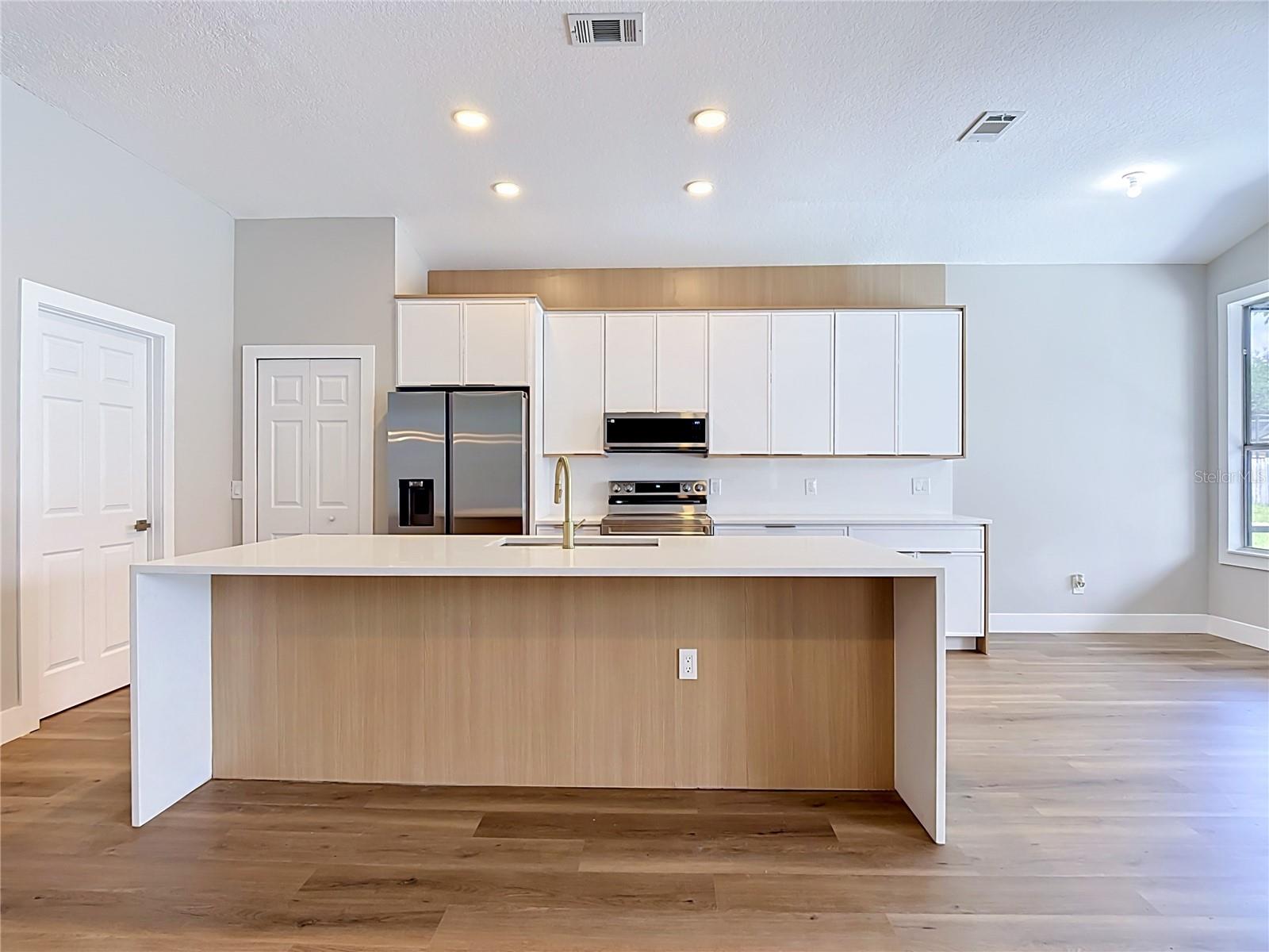 5013 Terra Vista Way, FL