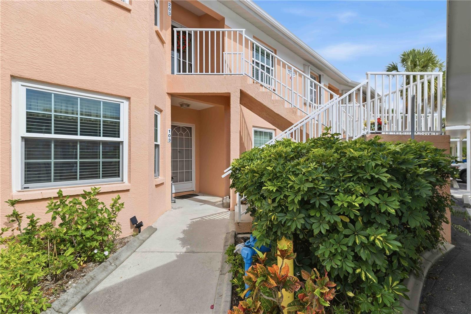 19310 Water Oak Drive, FL