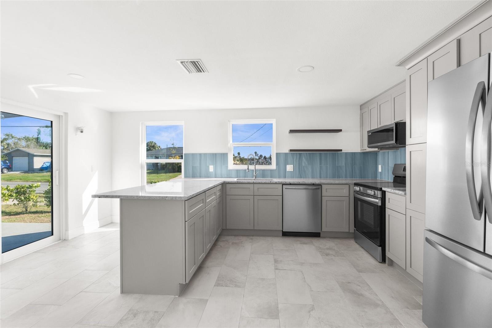 13726 Michelle Avenue, FL