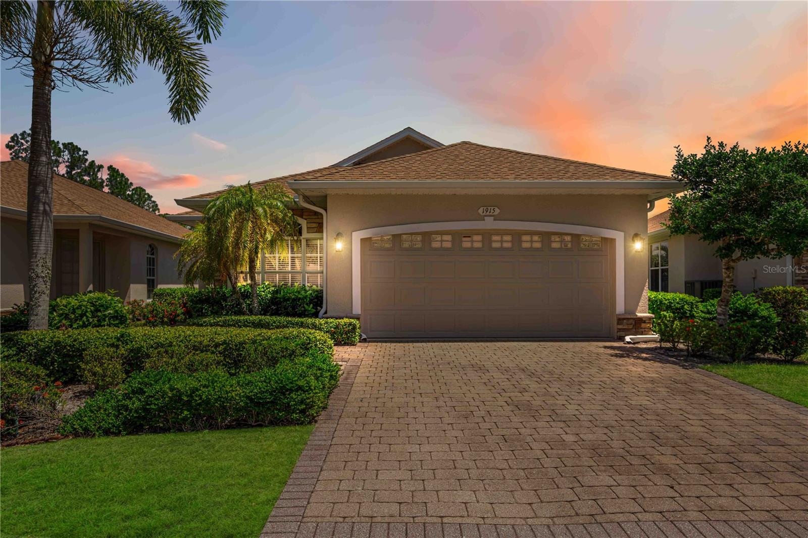 1915 Scarlett Avenue, FL