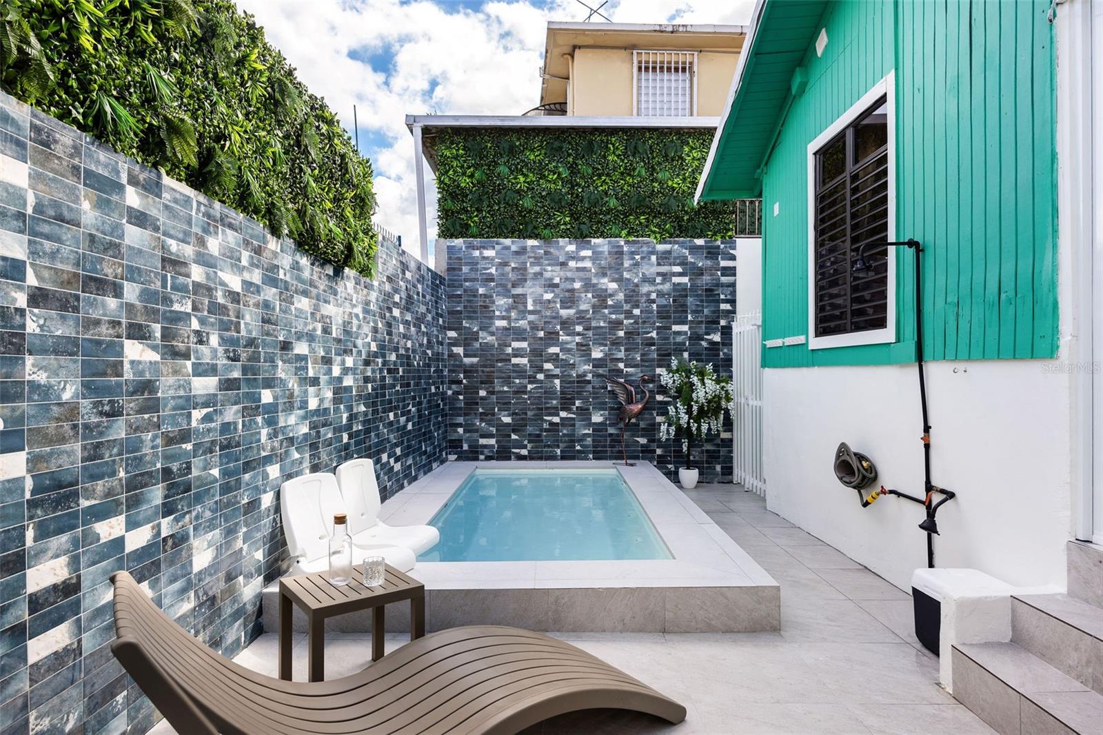 115 Santa Cecilia, PR