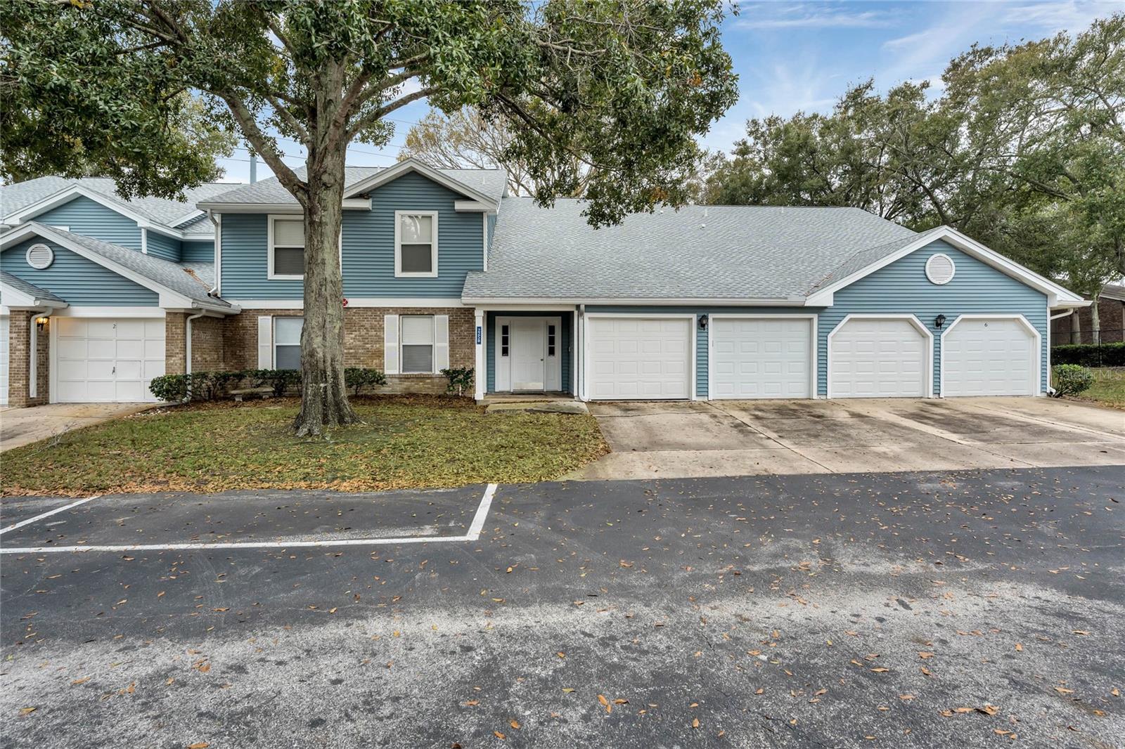 2258 Coach House Boulevard, FL