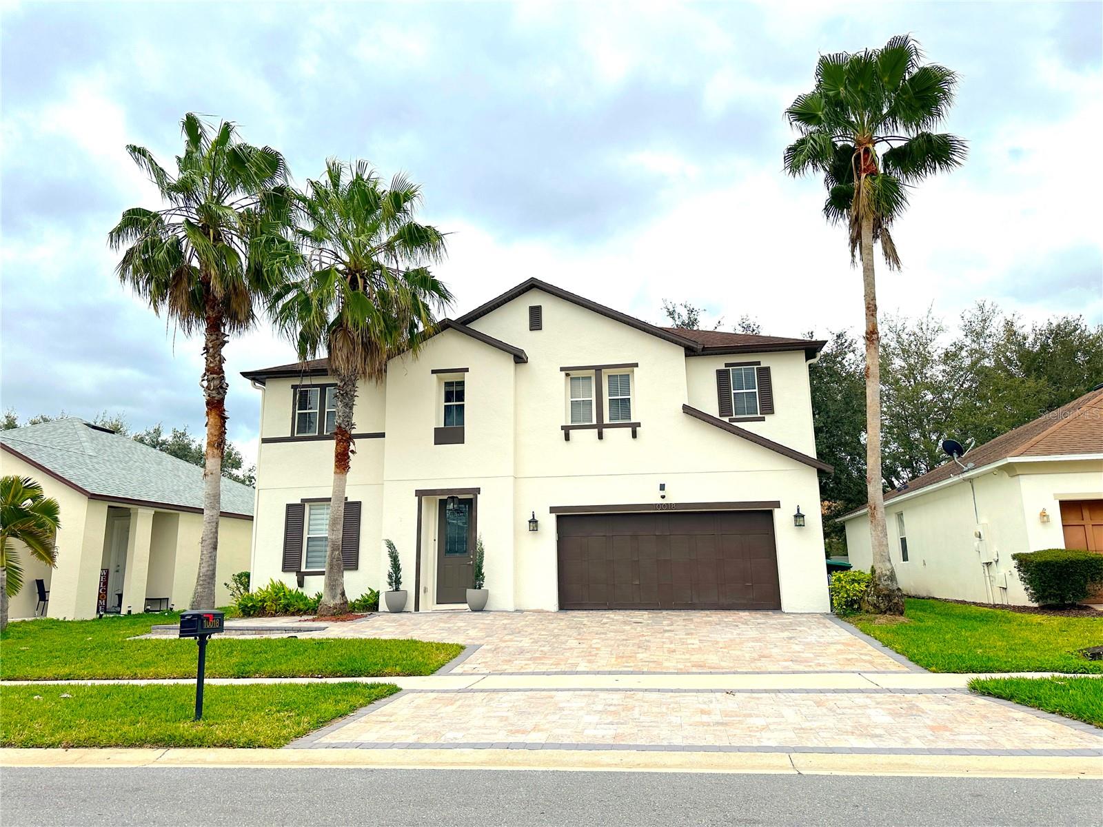 10018 Chorlton Circle, FL