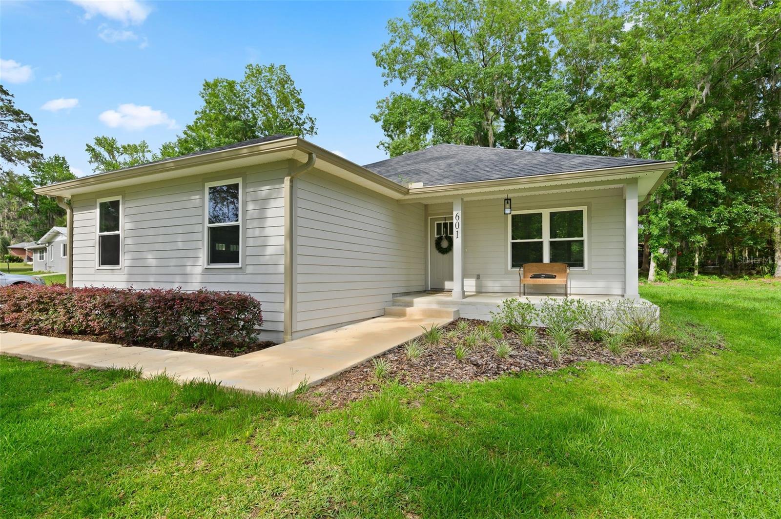 601 4th Avenue, FL