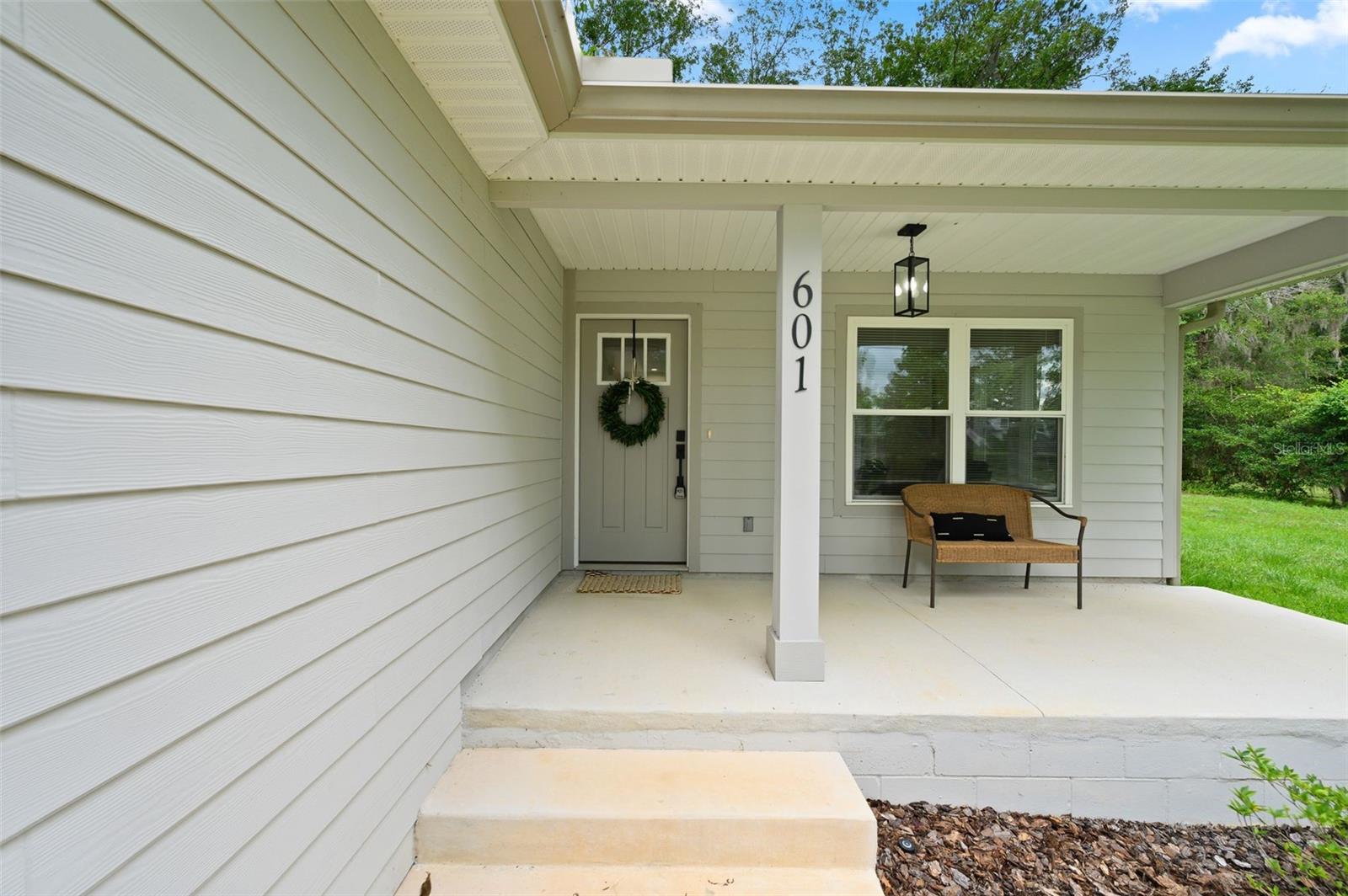 601 4th Avenue, FL