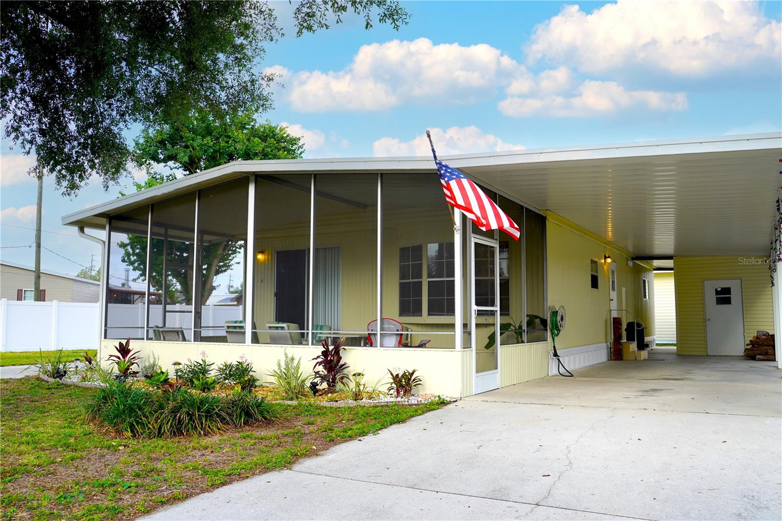 5747 Lake Fox Drive, FL