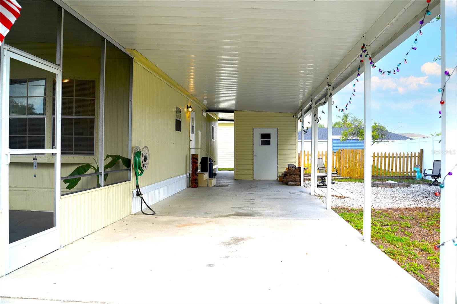 5747 Lake Fox Drive, FL