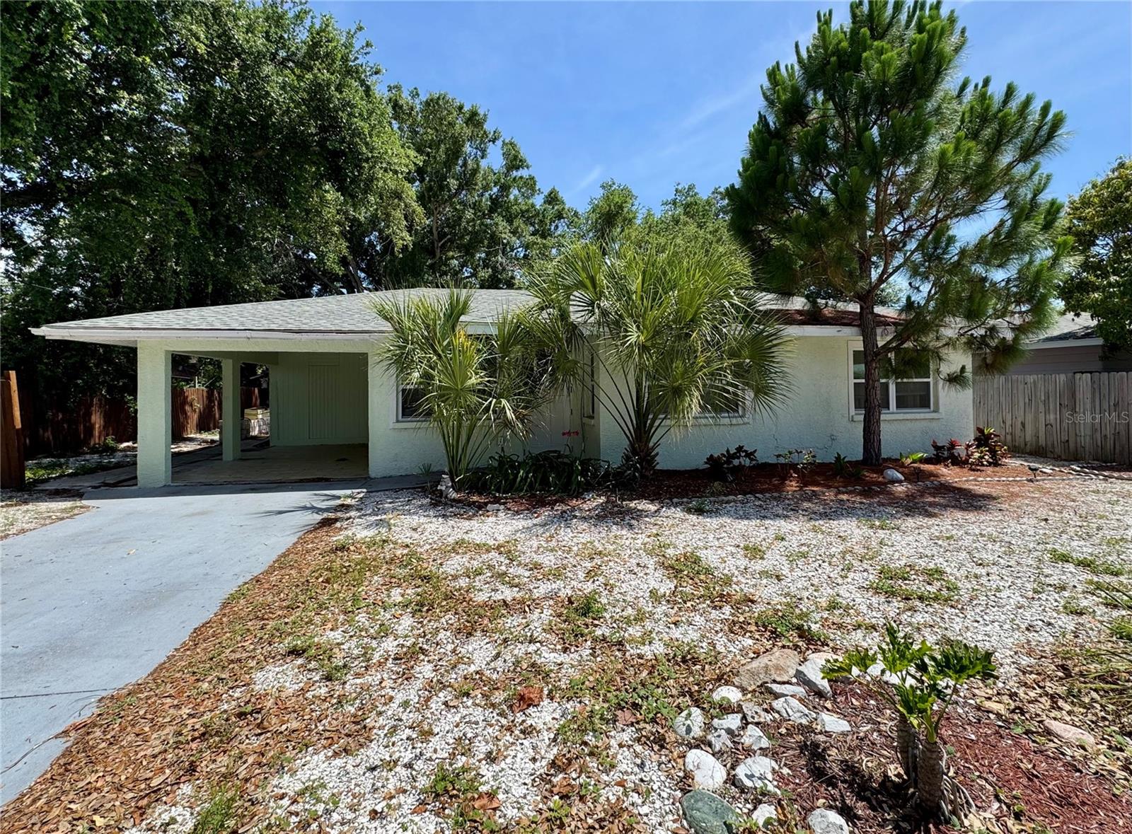 864 41st Street, FL