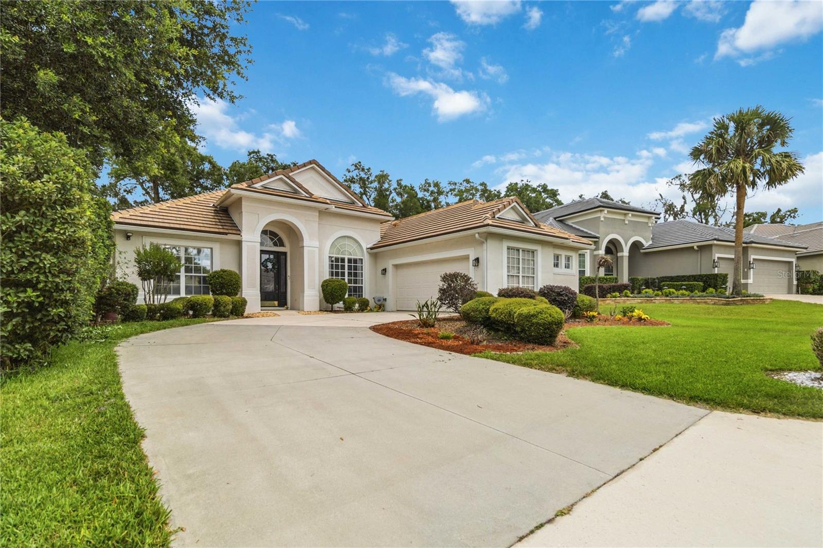 1215 Gatwick Loop, FL