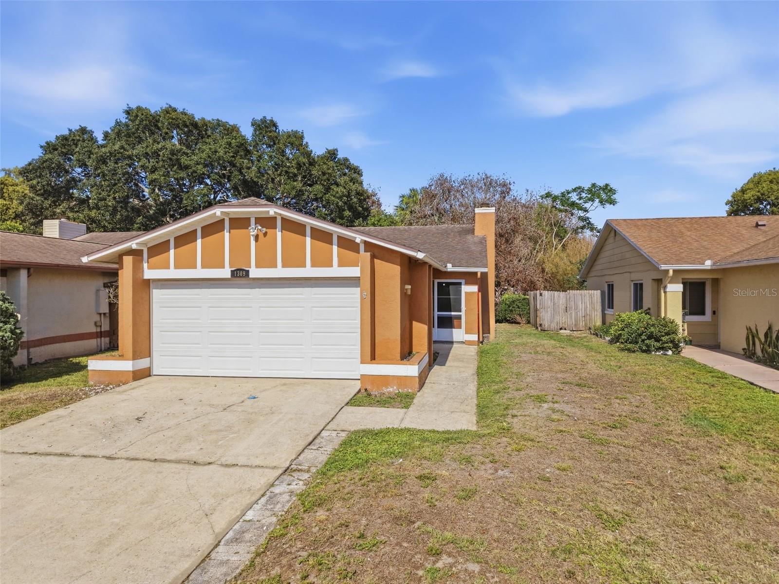 1309 Spring Lite Way, FL