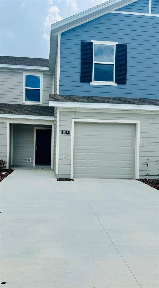819 Lynx Street, FL
