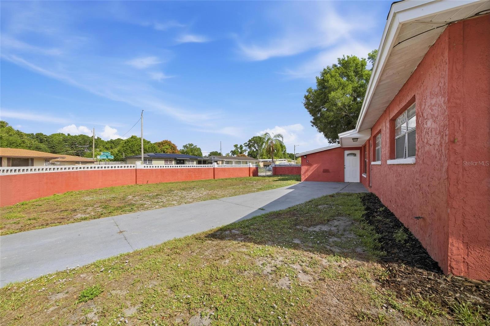 7102 Dellwood Drive, FL