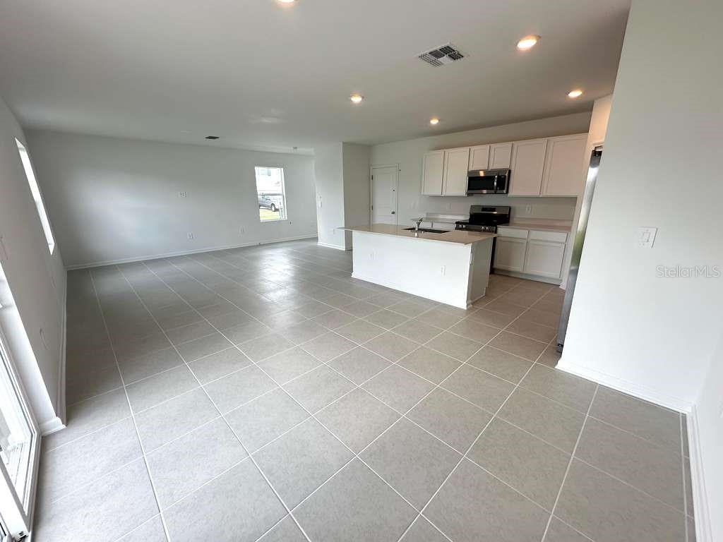 2154 Chris Drive, FL
