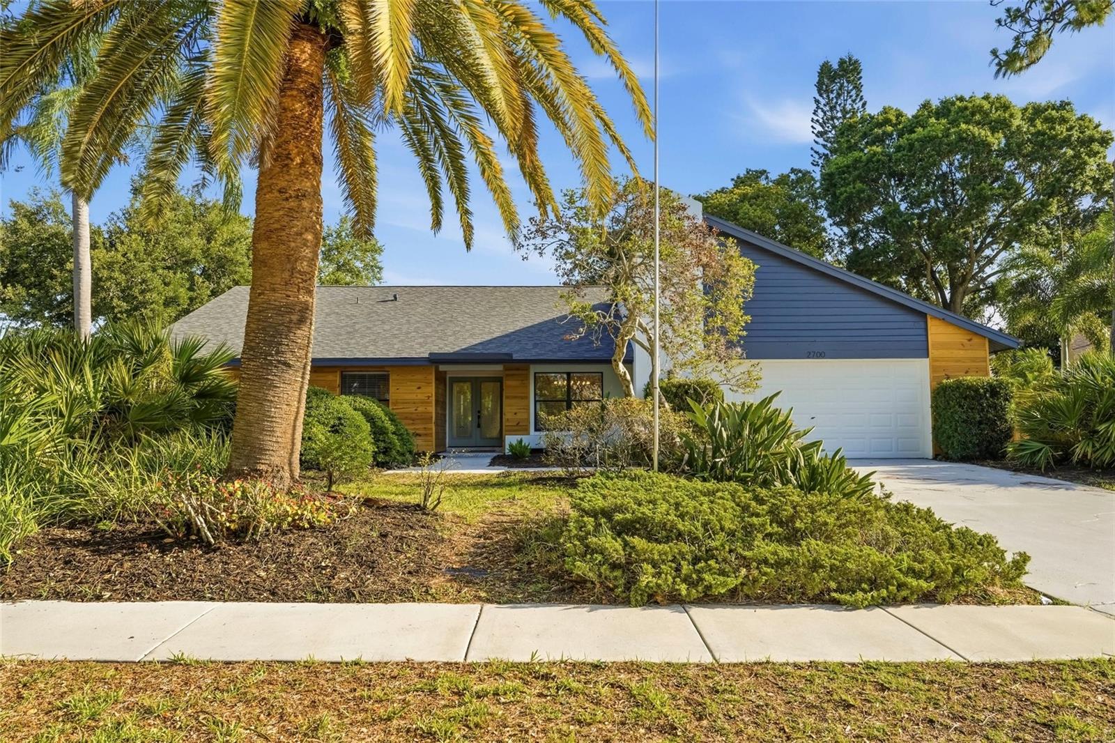 2700 Sedgefield Court, FL