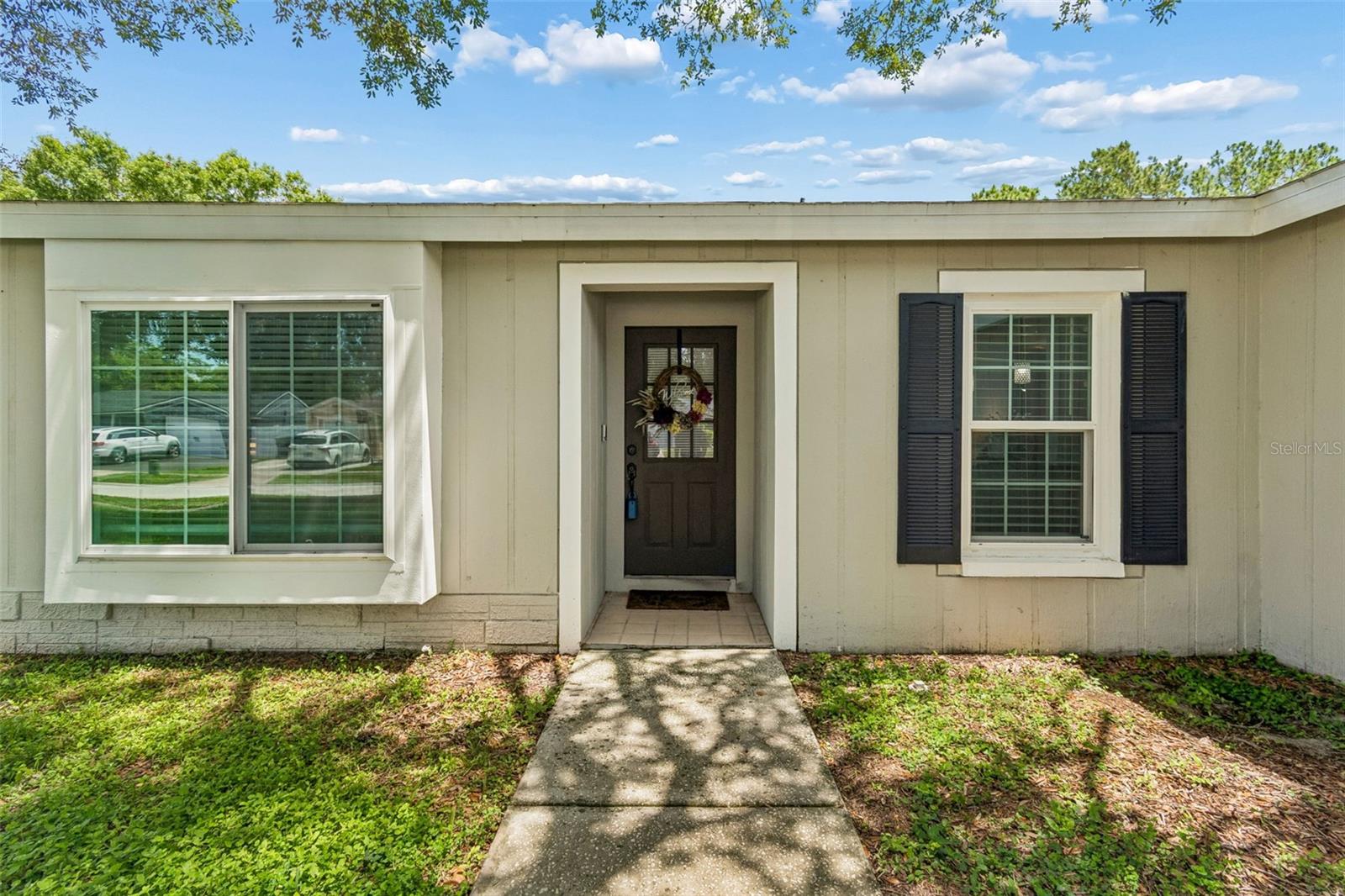 5707 Ridgestone Drive, FL