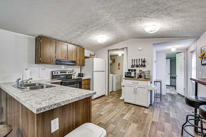 5185 Alligator Place, FL