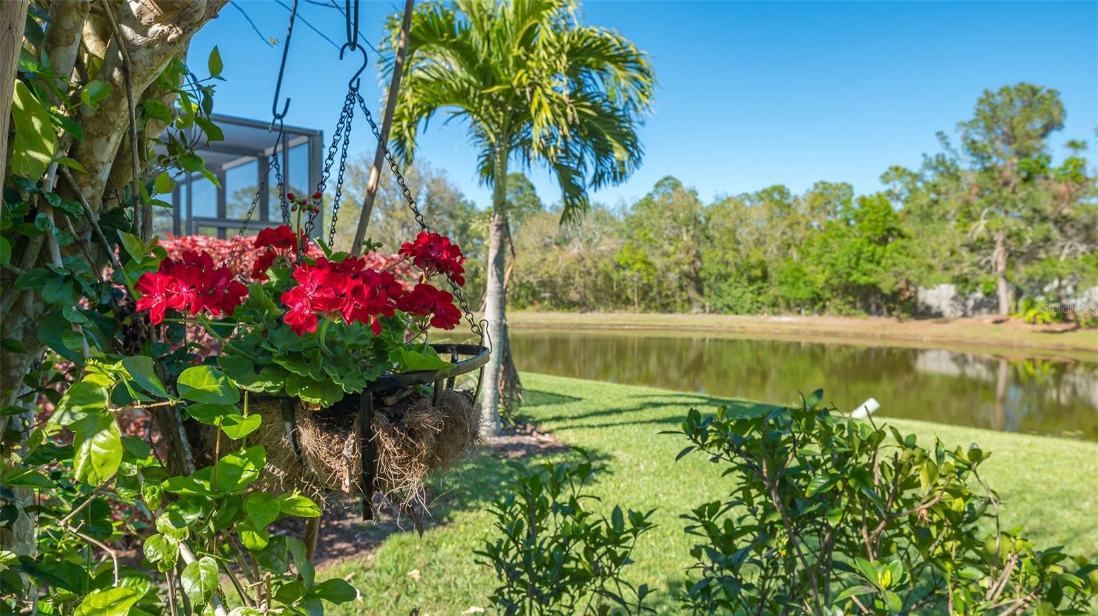 315 Londonderry Drive, FL