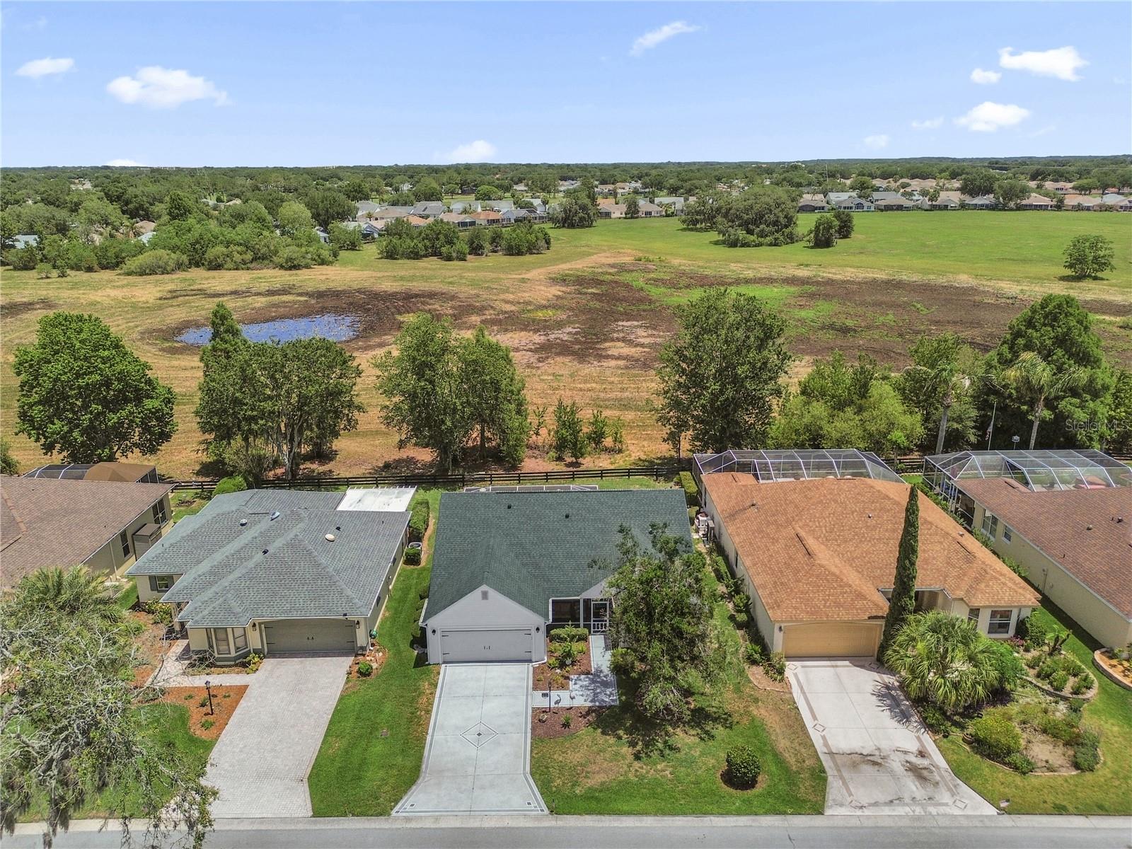 521 Carrera Drive, FL