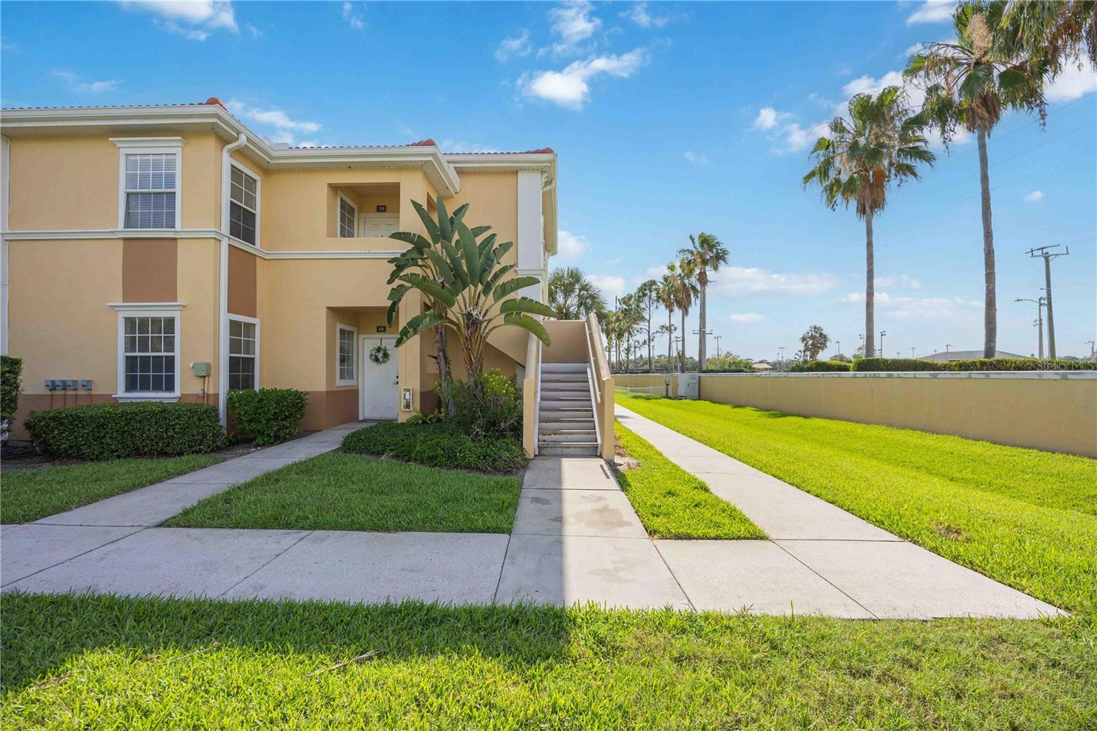 1195 Villagio Circle, FL