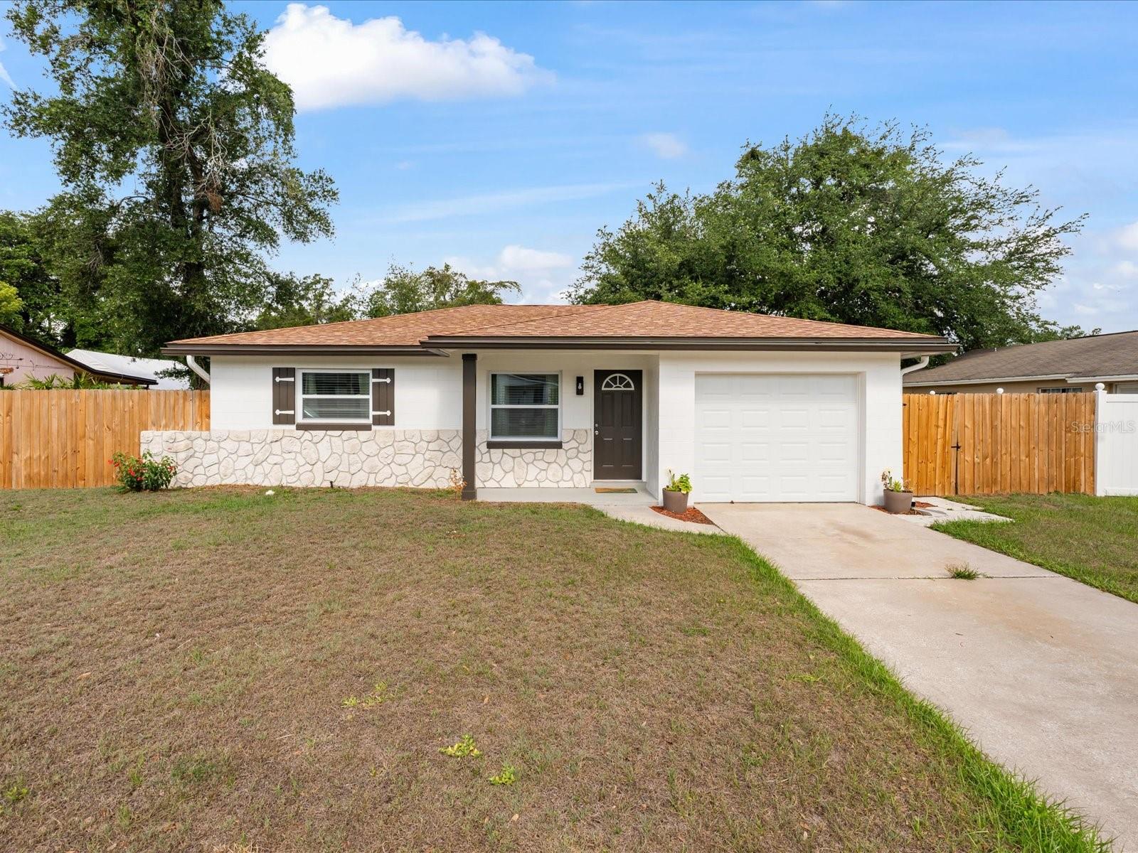 871 Darwin Drive, FL