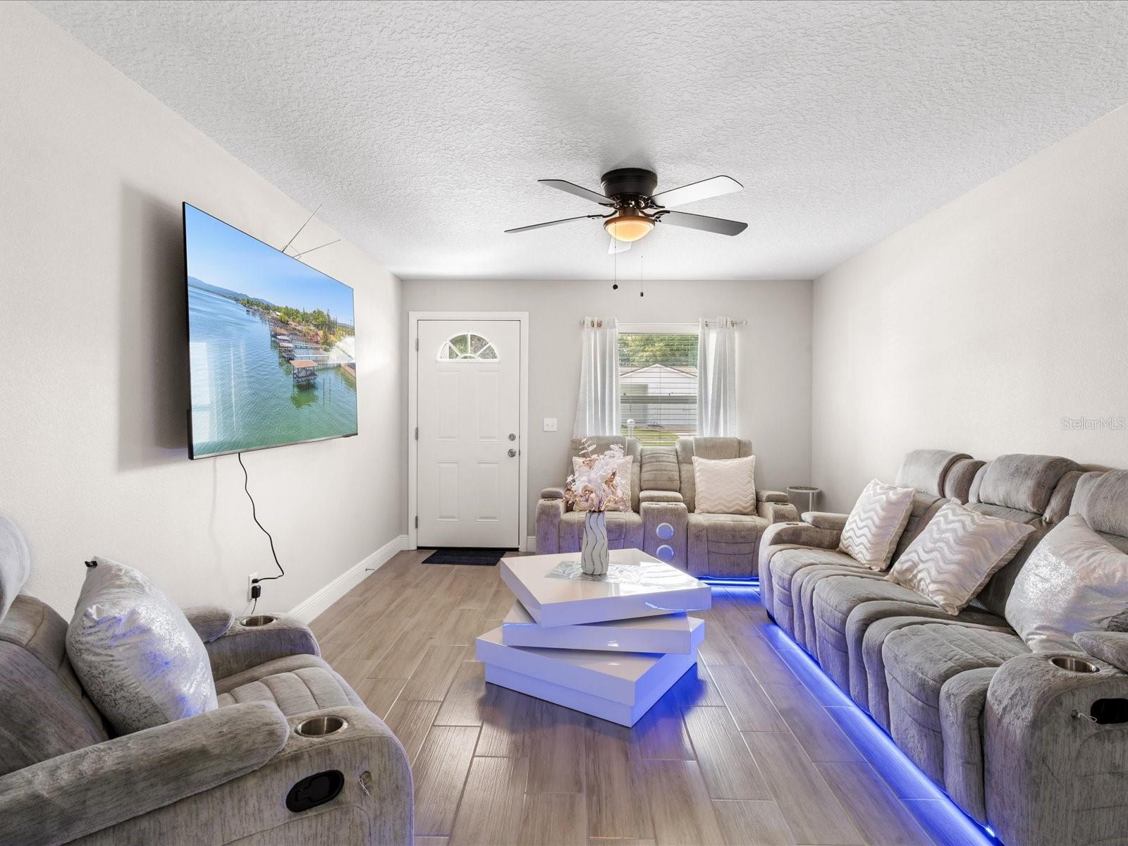 871 Darwin Drive, FL