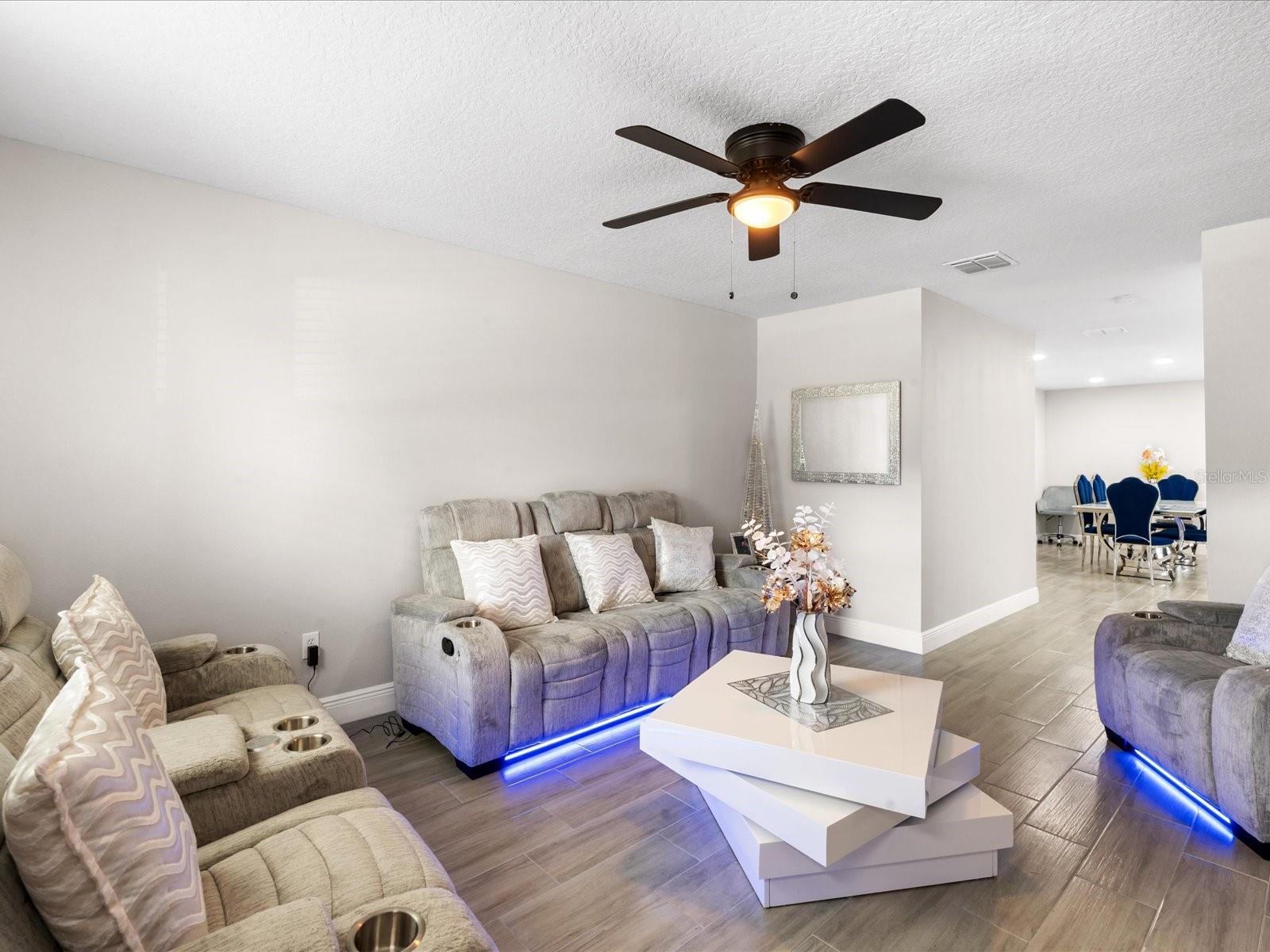 871 Darwin Drive, FL