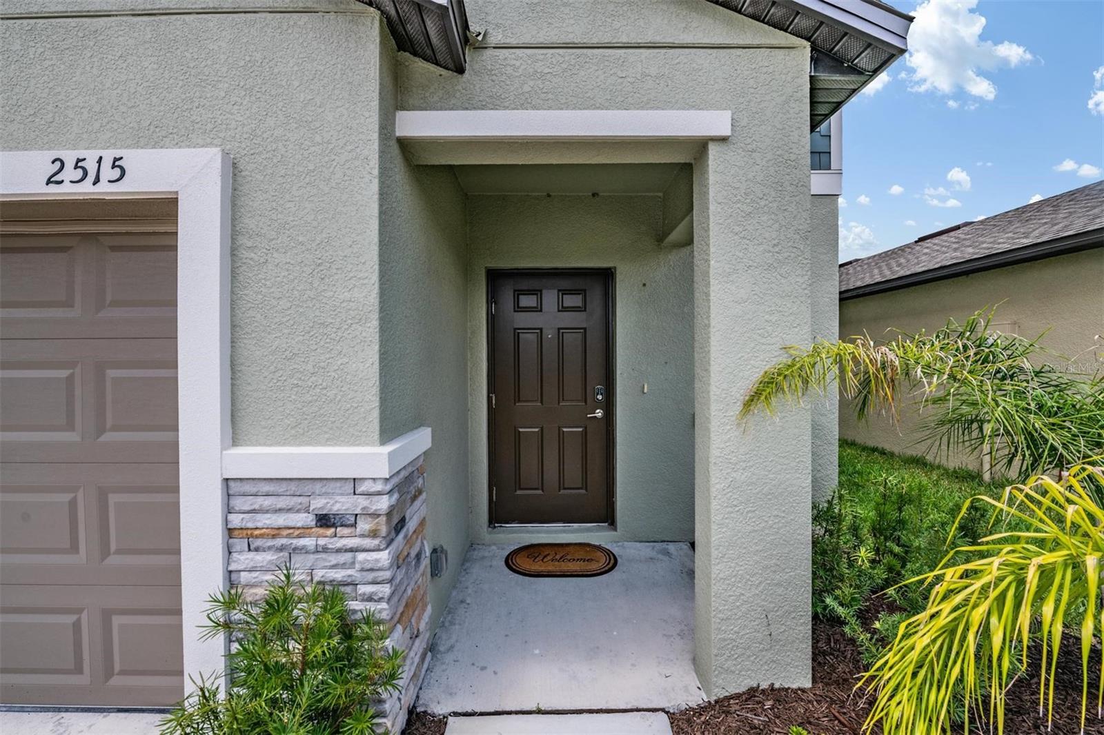 2515 Victorious Falls Avenue, FL