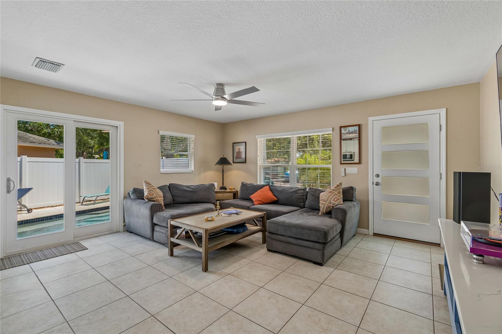 8115 33rd Avenue, FL