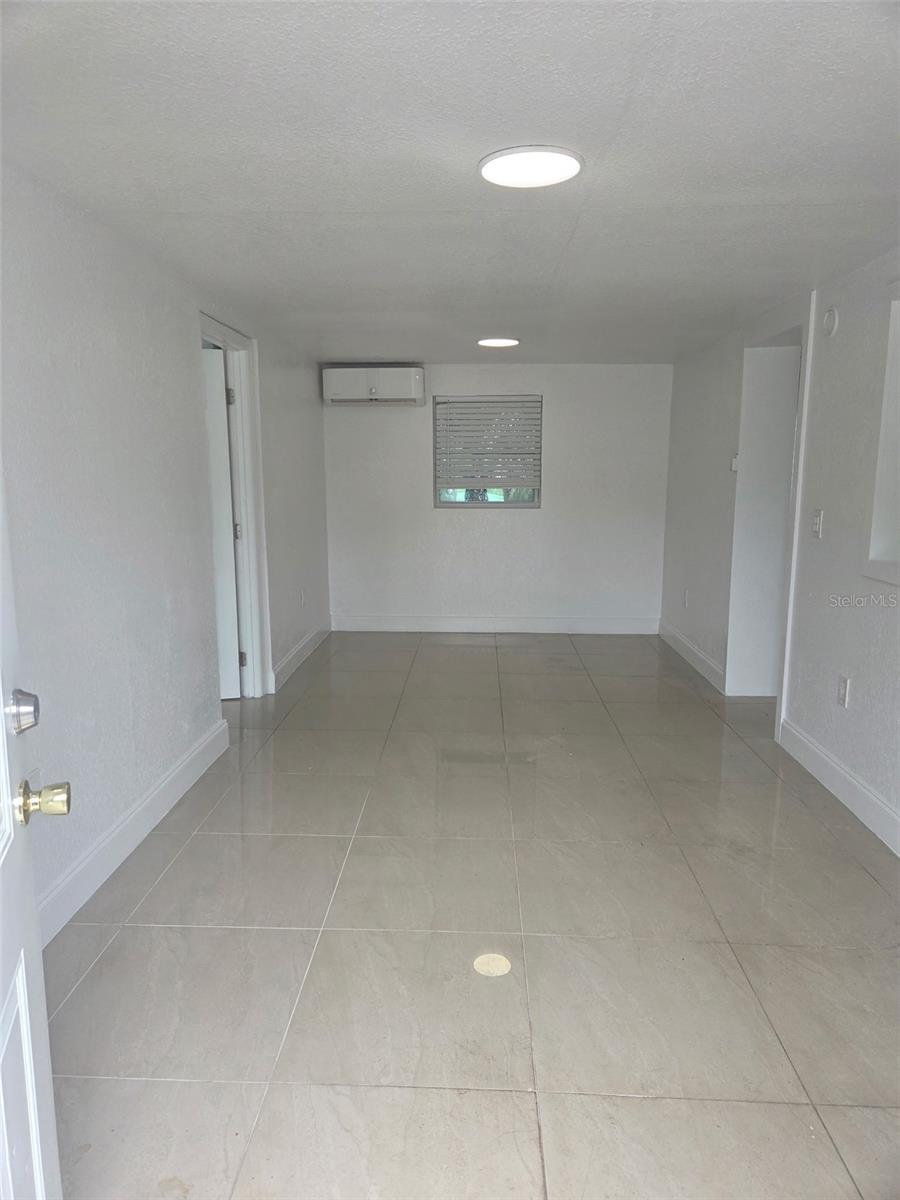 5930 Alligator Lake Shore, FL
