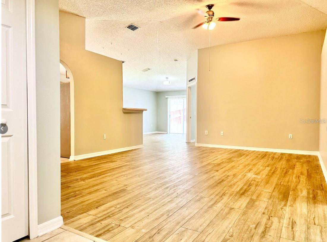 14237 Econ Woods Lane, FL