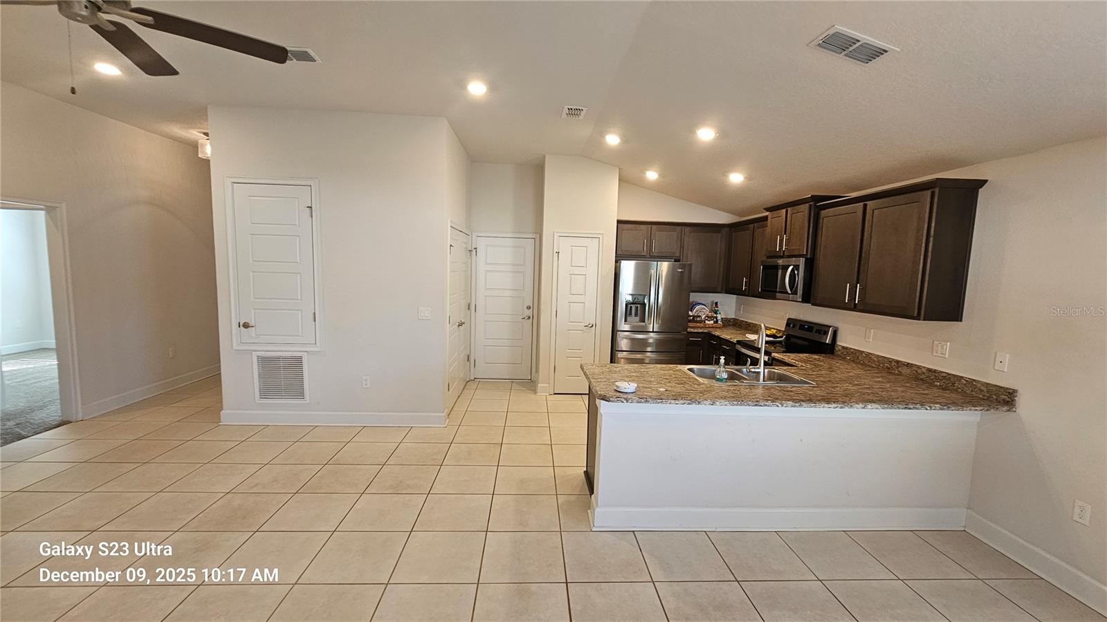 11 Birchtree Way, FL
