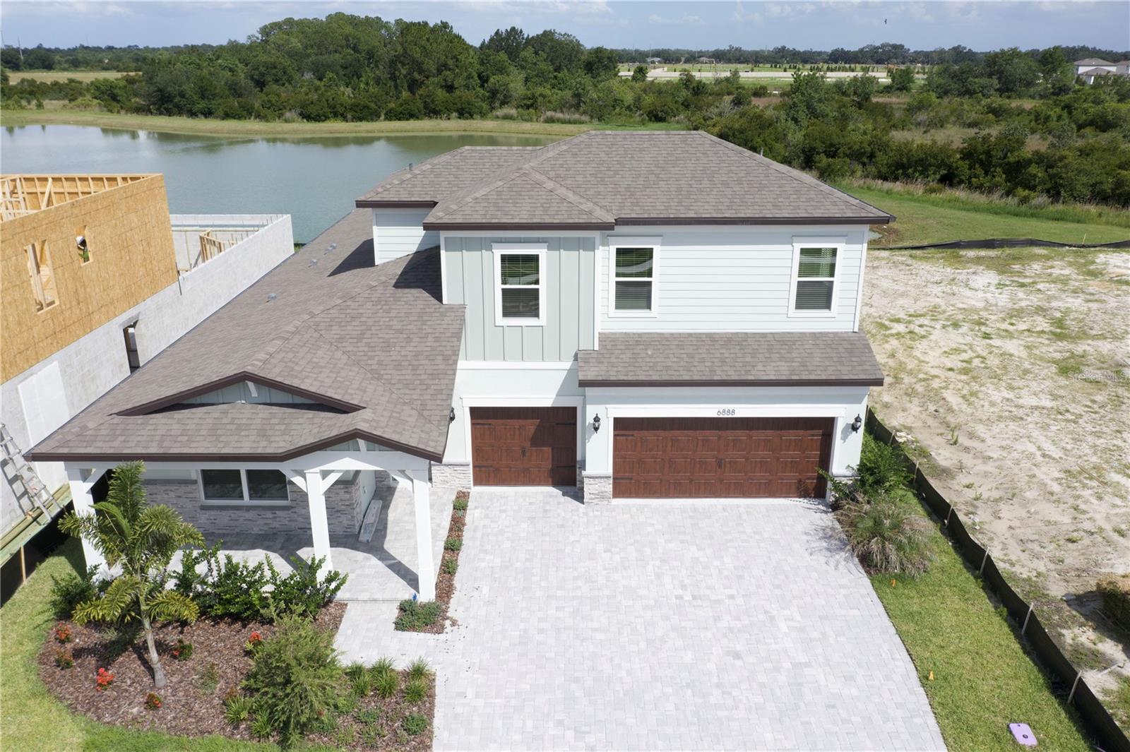 6888 Gilly Shadow Street, FL