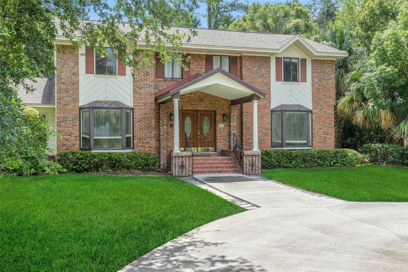230 Hunters Trail, FL