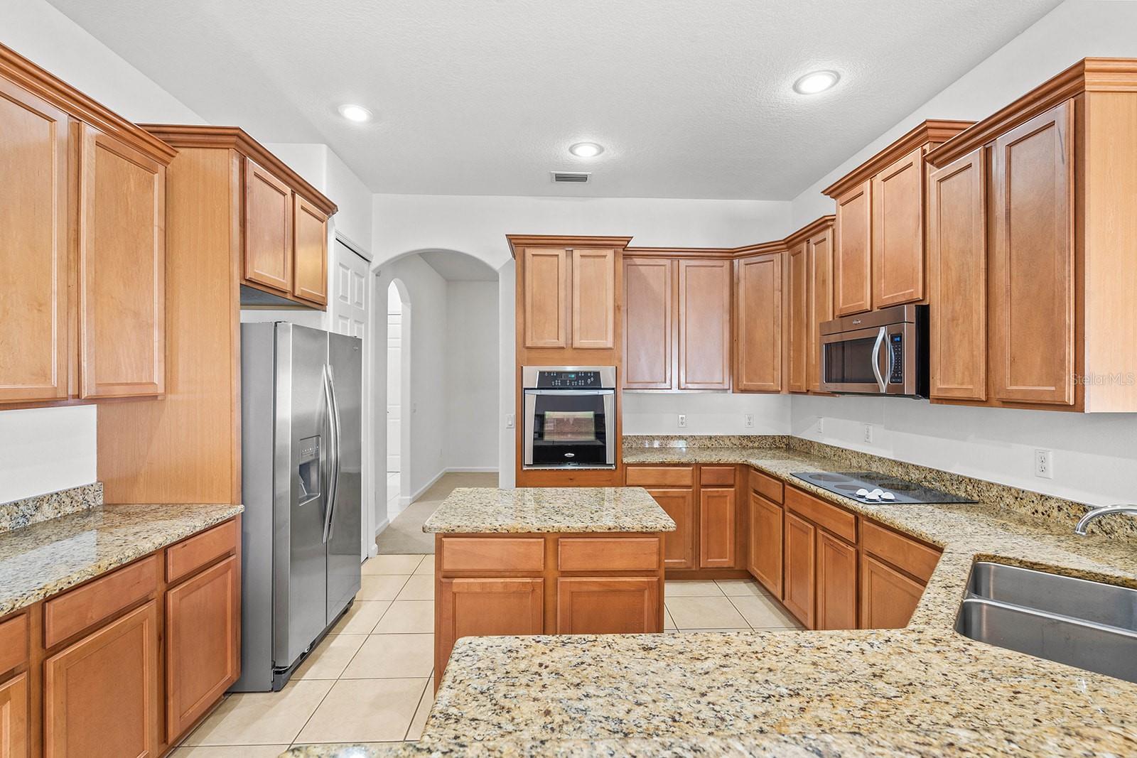 3877 Shoreview Drive, FL