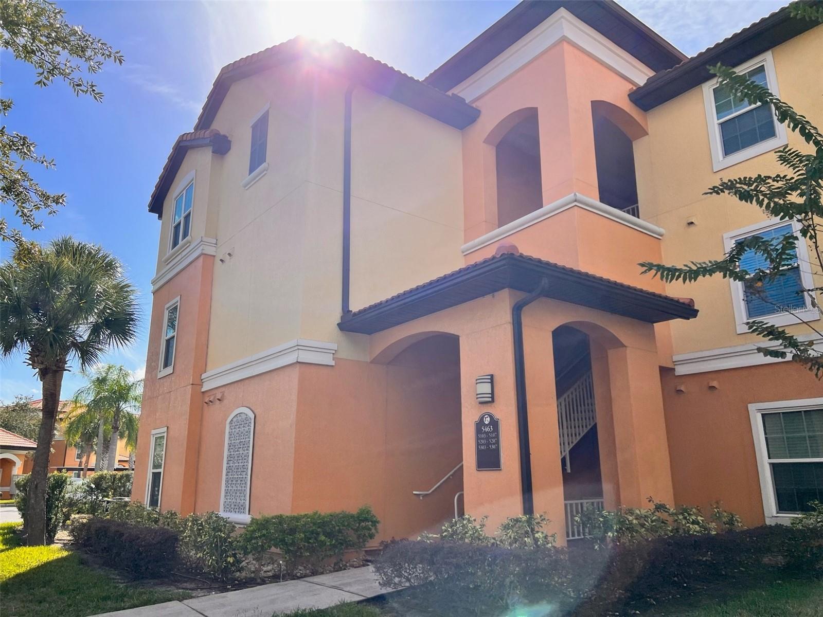 ORLANDO, FL