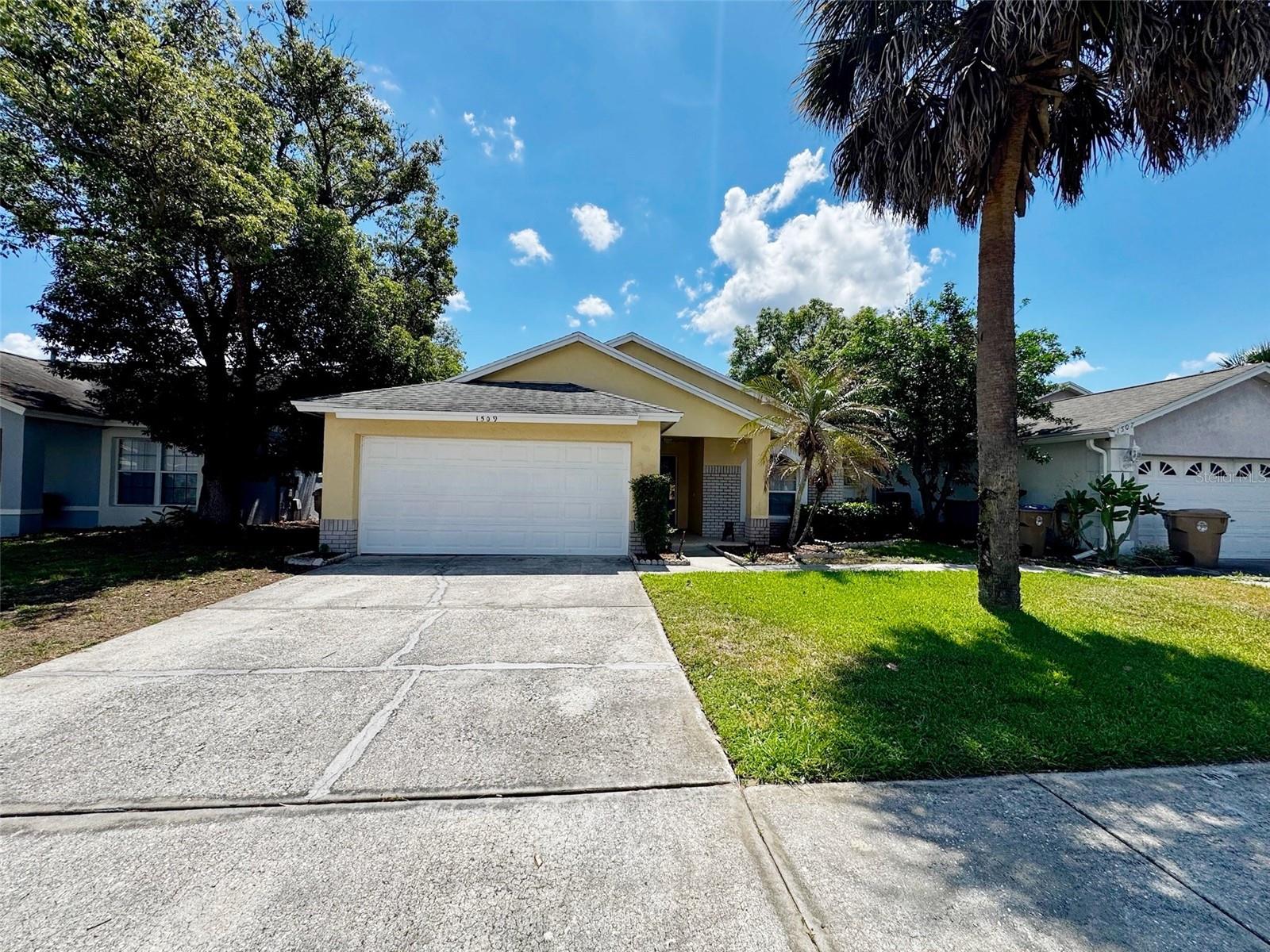 1509 Indian Oaks Trl, FL