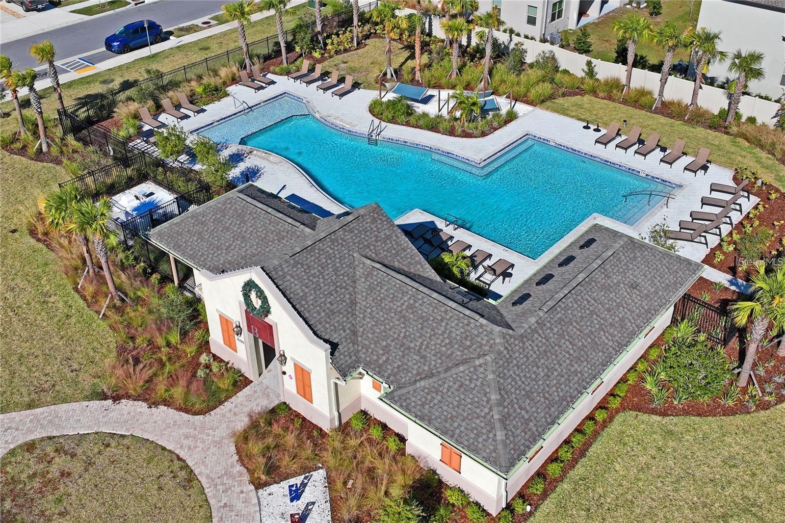 8239 Crescent Oaks Drive, FL