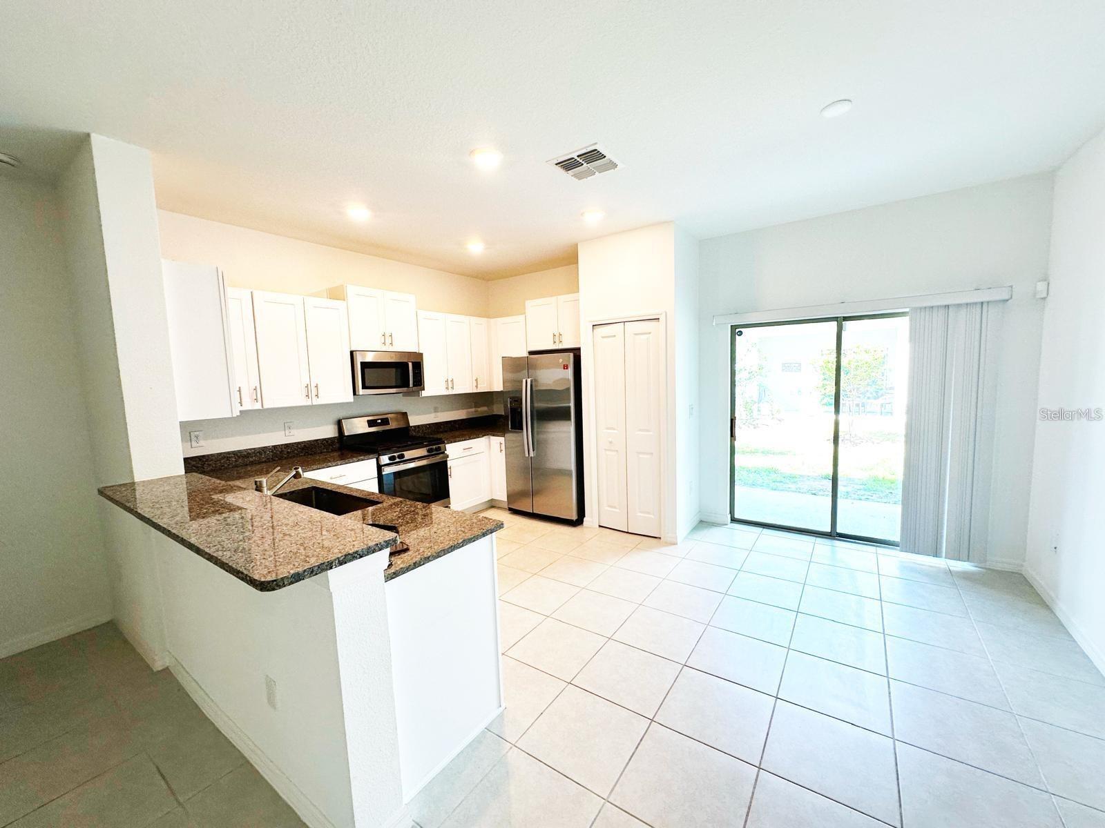 8239 Crescent Oaks Drive, FL