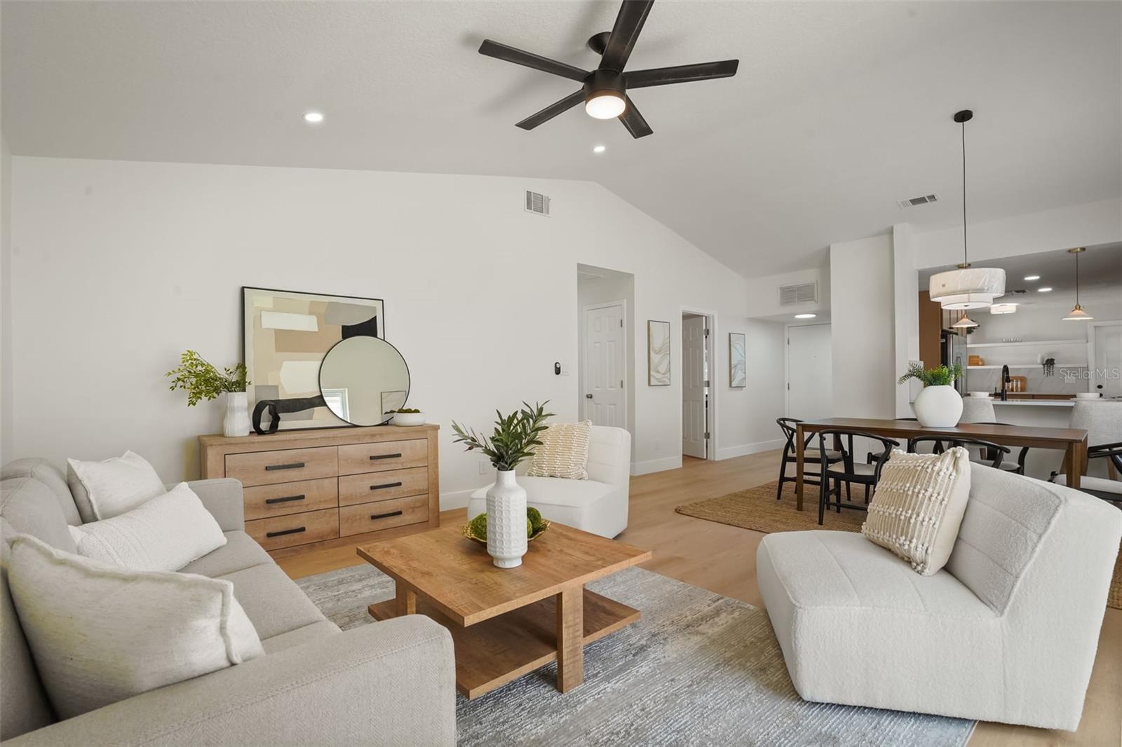 207 Doster Drive, FL