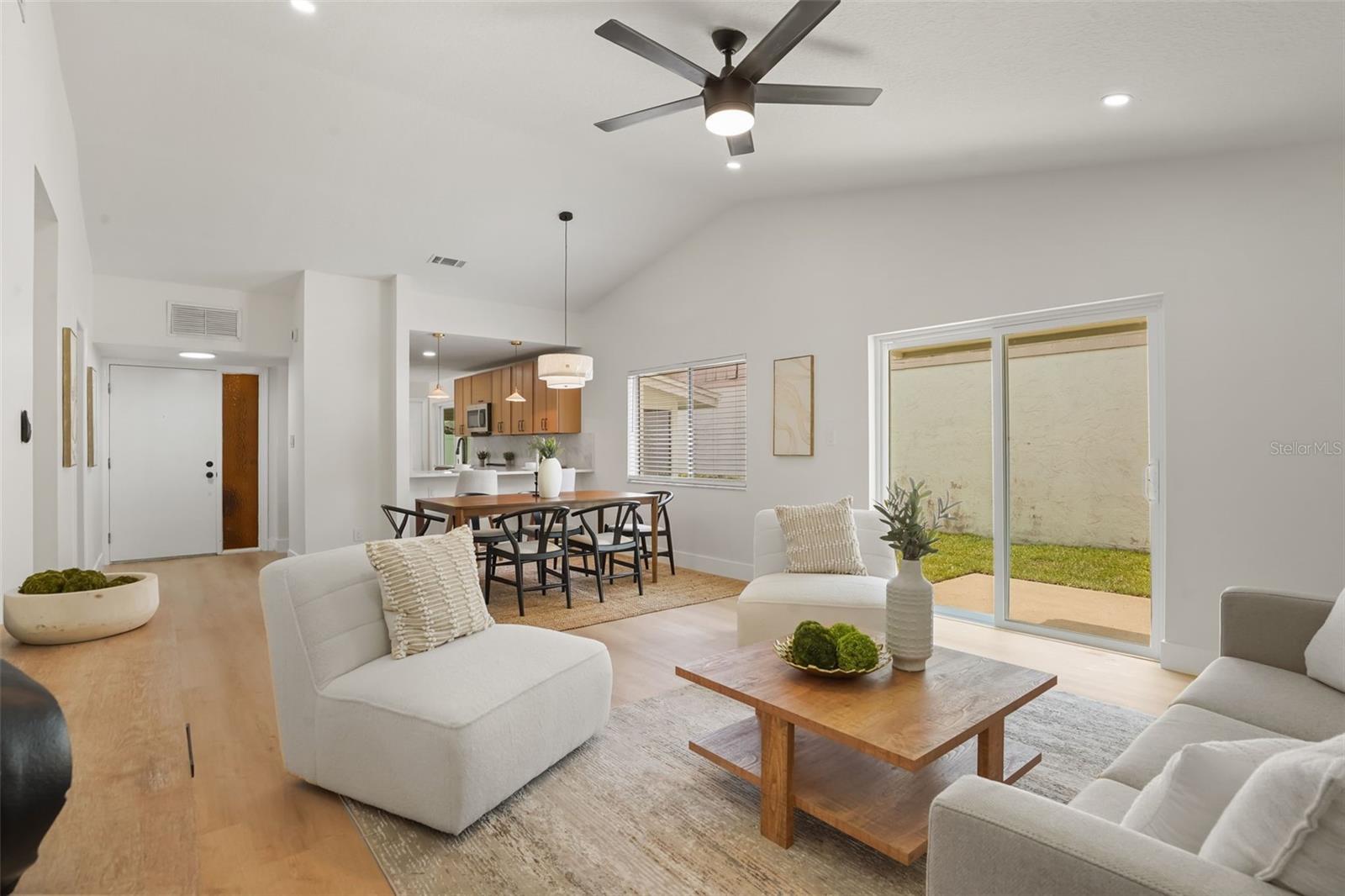 207 Doster Drive, FL