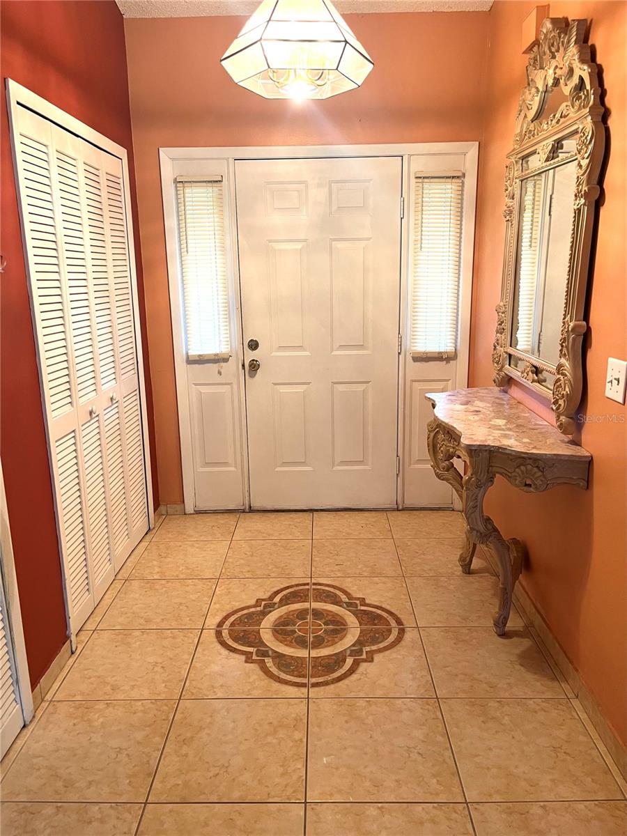 2386 Ruth Lane, FL