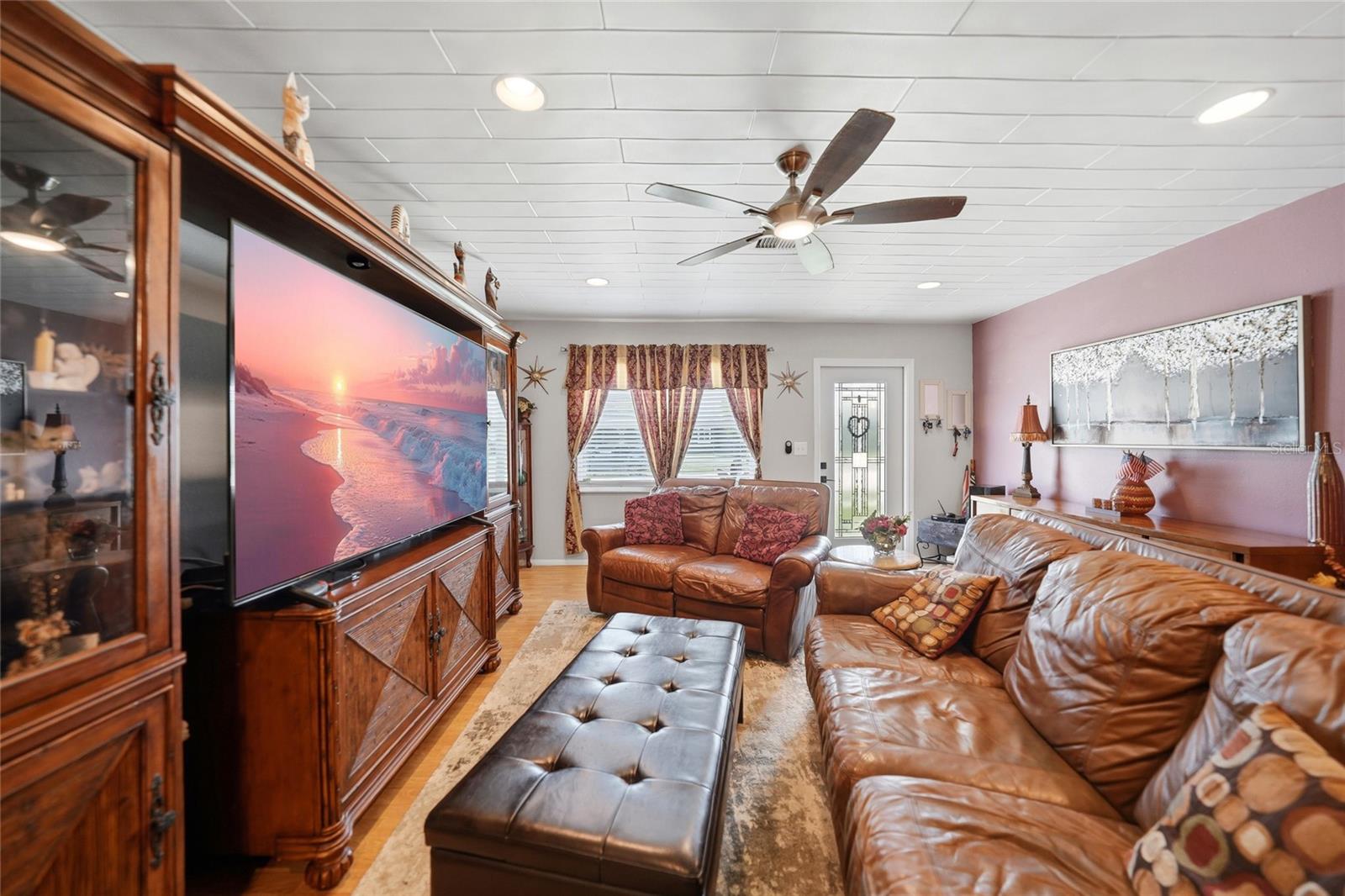 6127 Otis Road, FL