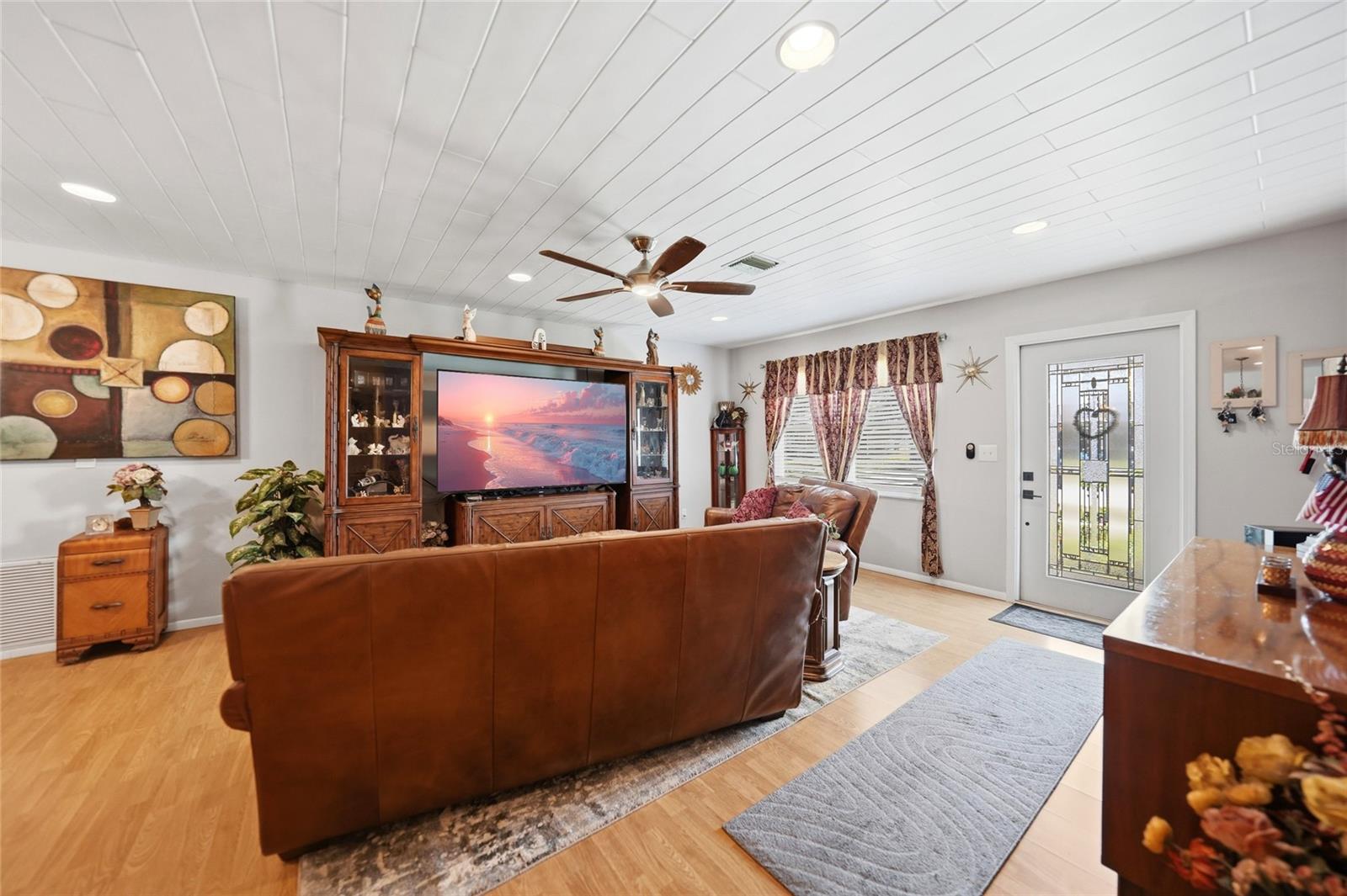 6127 Otis Road, FL
