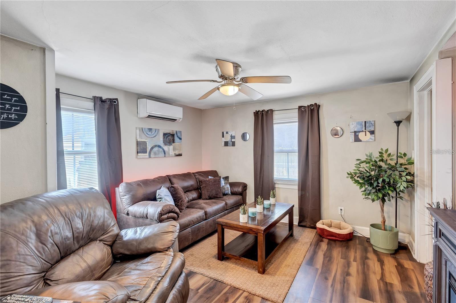 2521 4th Street, FL