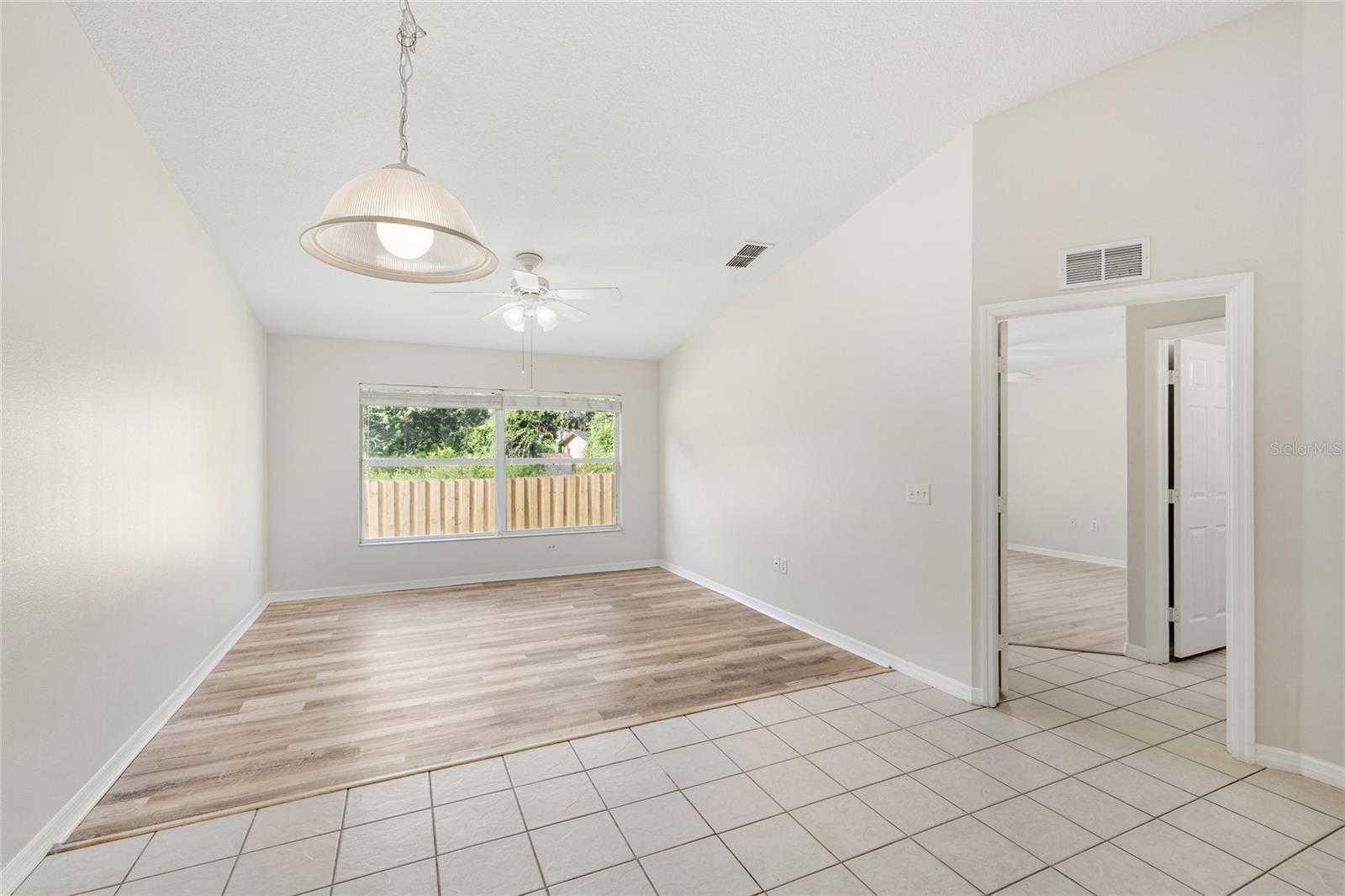 37228 Grassy Hill Lane, FL