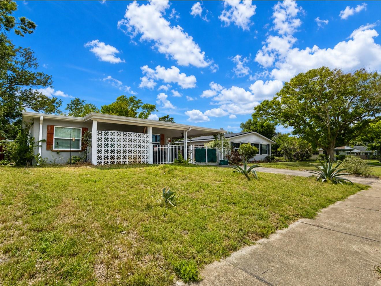 2440 Anastasia Drive, FL