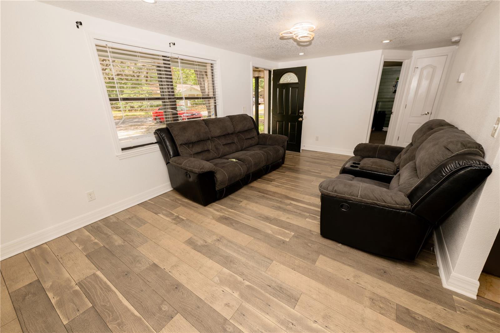 39736 Meadowood Loop, FL