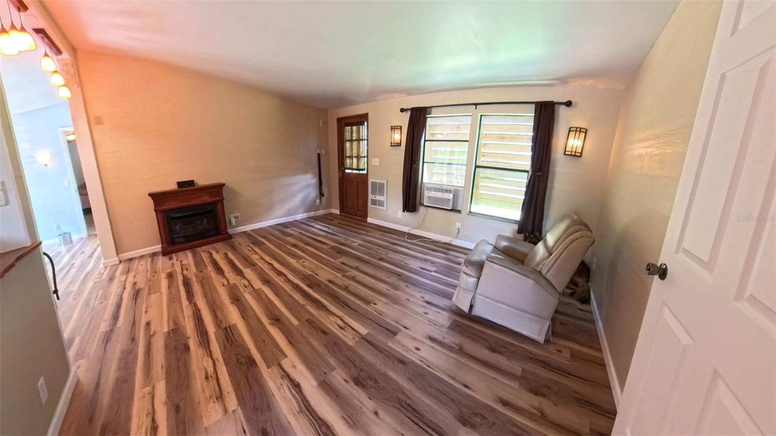 2501 Gator Lane, FL